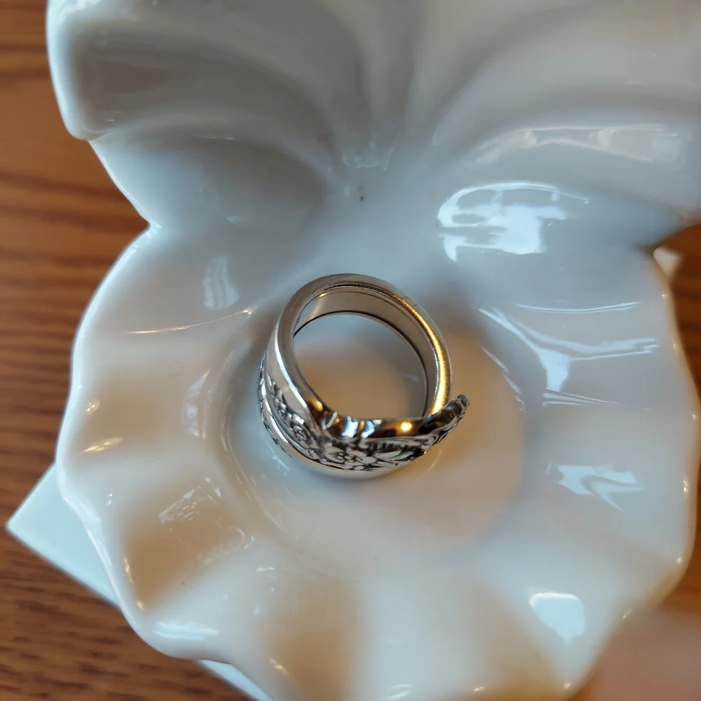 Vintage Prestige Plate Size 9 Spoon Ring. - Picture 3 of 9